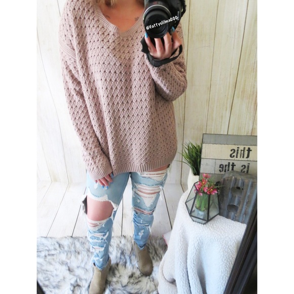 NWT Taupe mauve slouchy knit sweater π - Picture 4 of 8